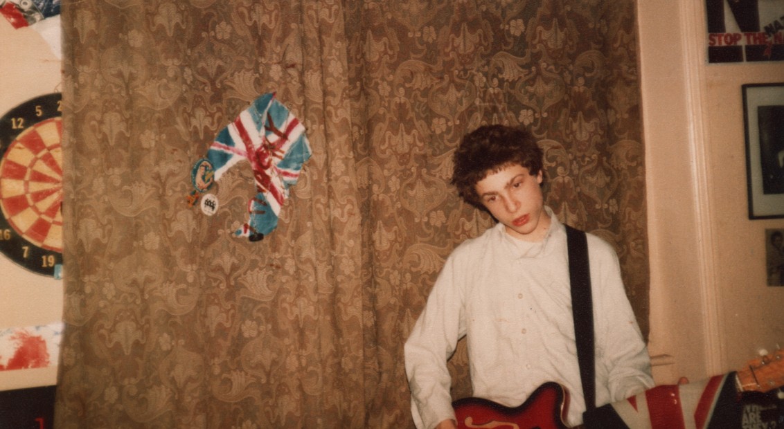 アート・デザイン・音楽 Toby Mott / Prelude TobyMottBedroom1977-1132x620.jpg