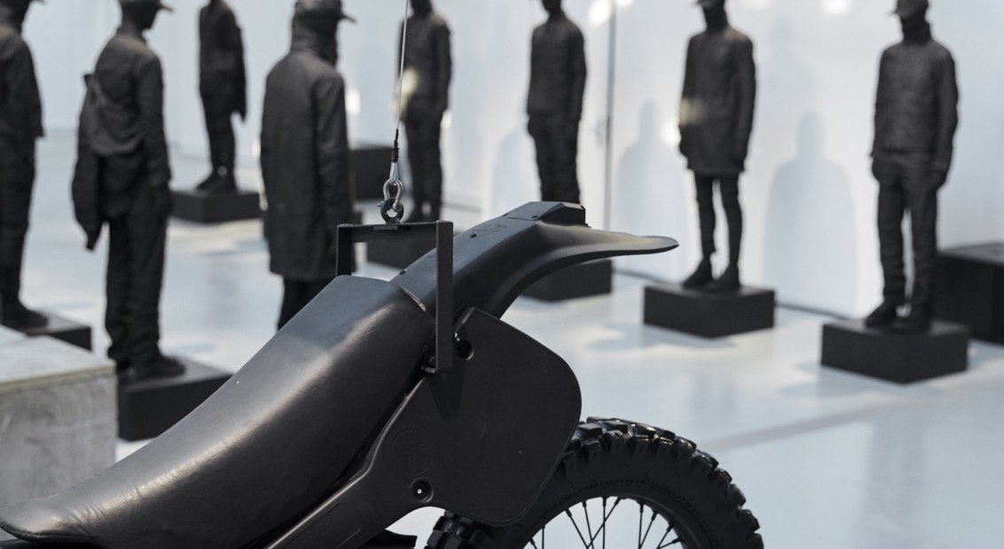 Collier Schorr's 8 Women – HERO