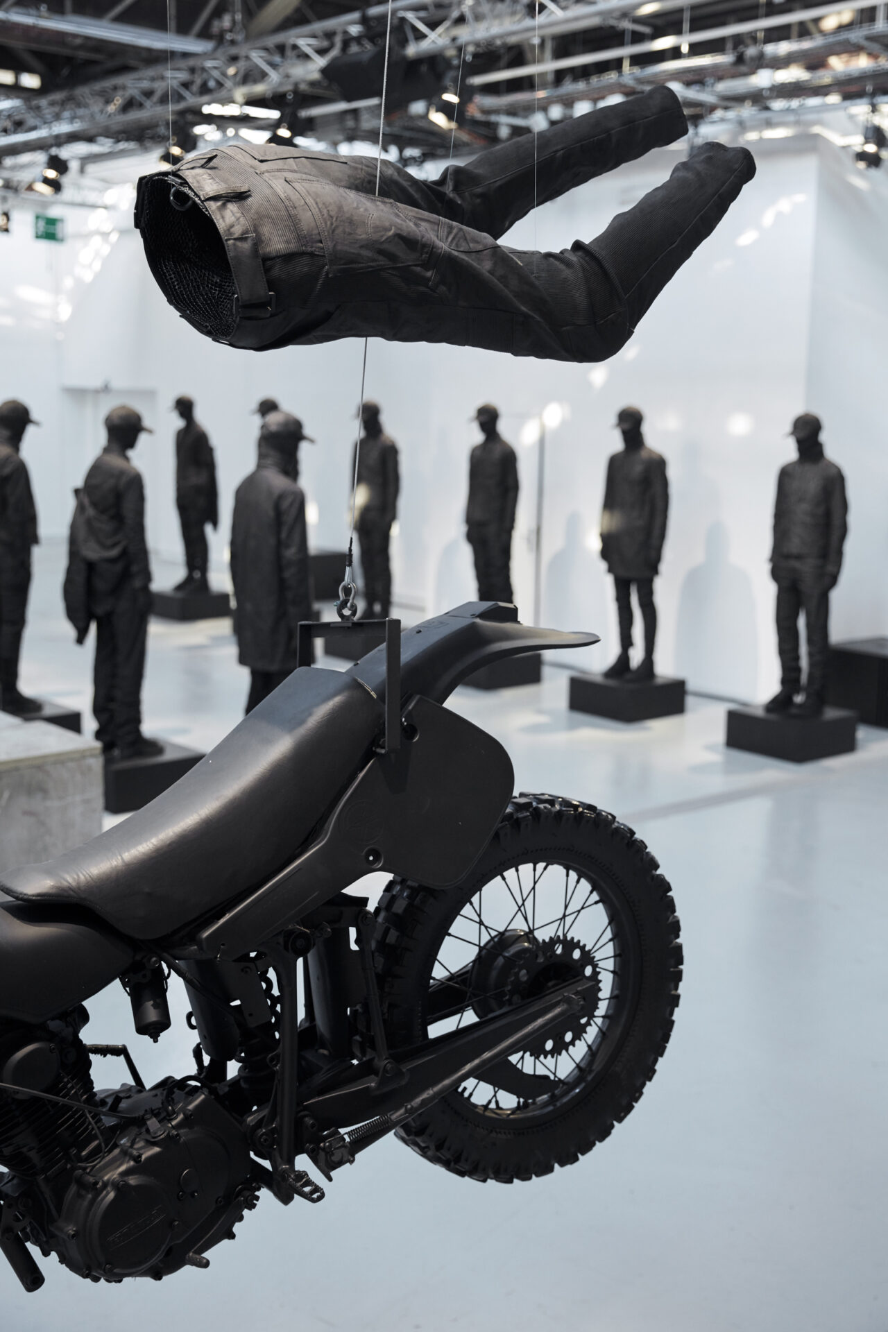 Collier Schorr's 8 Women – HERO