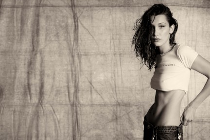 限定コラボ◆Chrome Hearts x Bella Hadid ホースシュー Tシャツ chrome-hearts-bella-hadid-