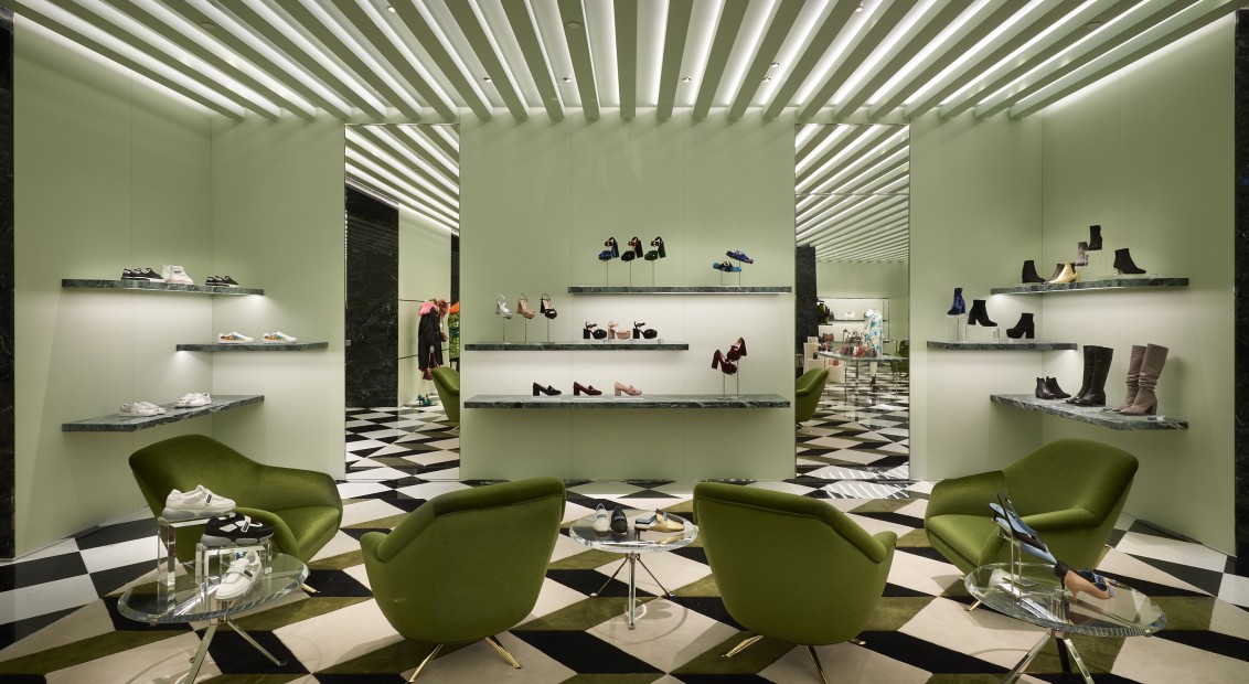 Prada_Brussels_int-02-1132x620.jpg