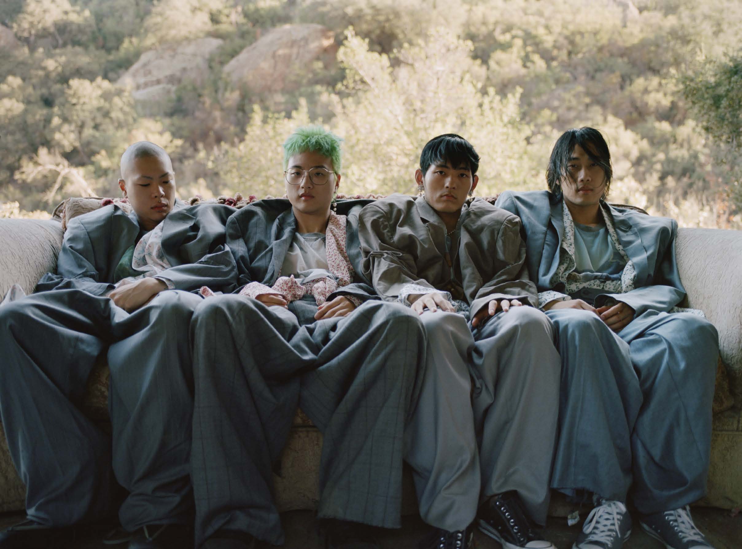 K-POP・アジア HYUKOH/22 HYUKOH - 22 - Amazon.com Music