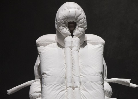 靴 MONCLER GENIUS CRAIG GREEN BRADLEY 42 moncler-craig-green-ss22-0.jpg