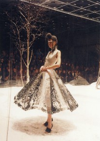 ALEXANDER MCQUEEN オハサイスキャットアイサンクラス MCQUEEN-OVERLOOK-206x288.jpg