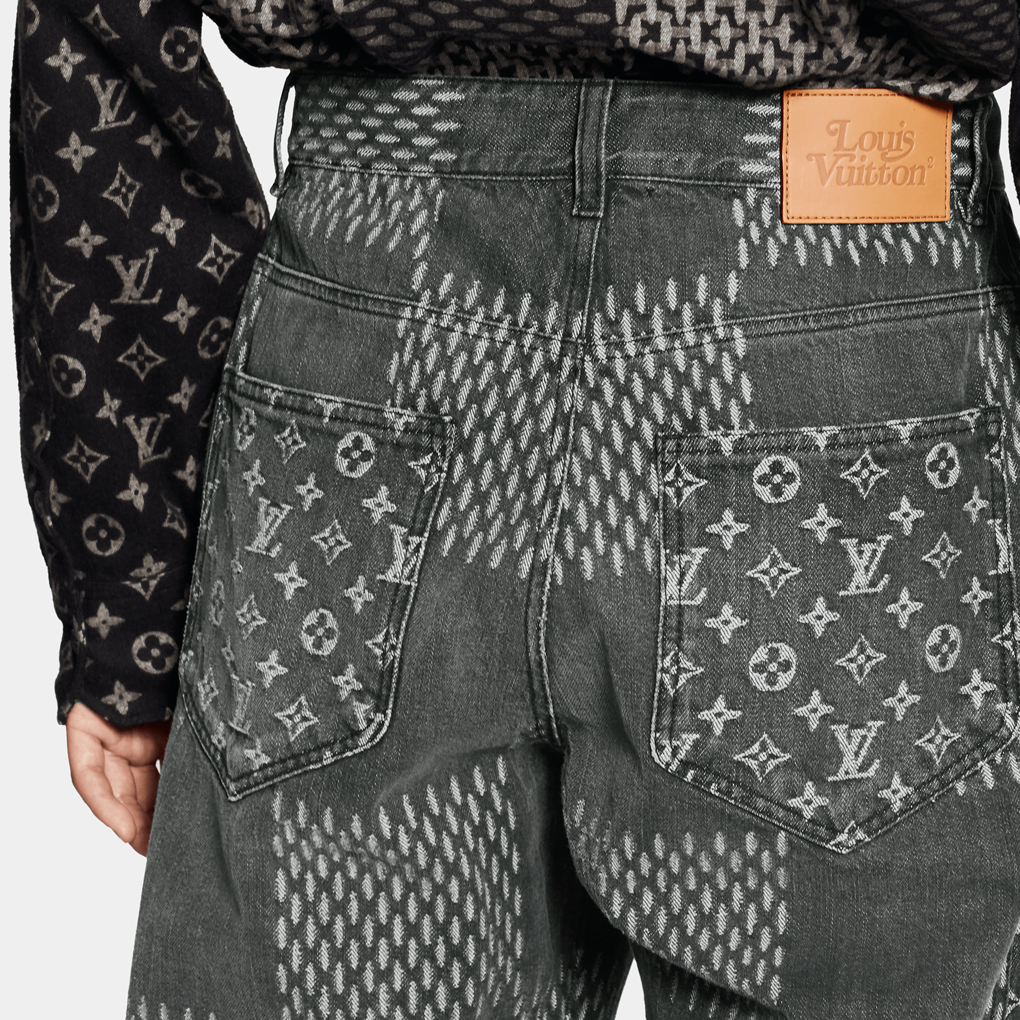 This Exhibition Traces Gianni Versace S Multi Faceted Universe Hero