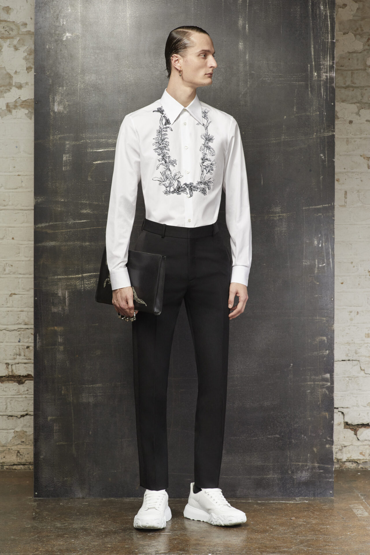 Alexander McQueen pre-FW20: an ode to Lee's exquisite tailoring
