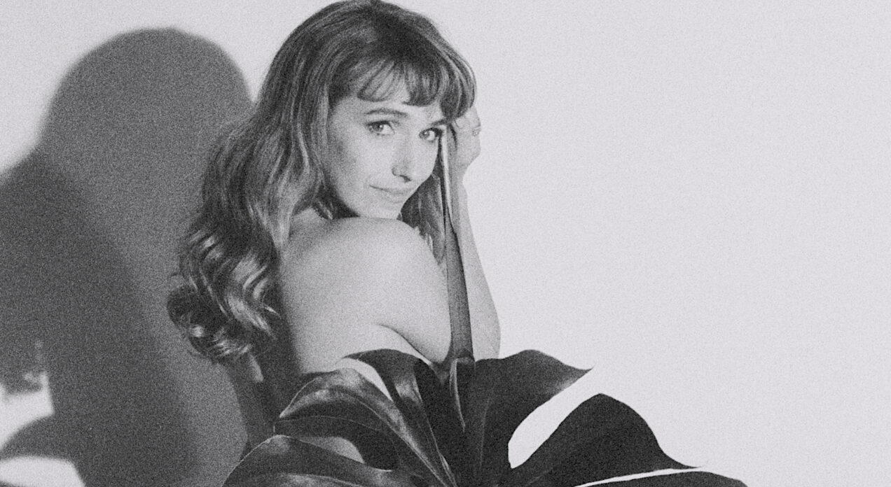 Inside Café Molly: Molly Lewis whistles ethereal soundscape odysseys (and  John C. Reilly on sax) – HERO
