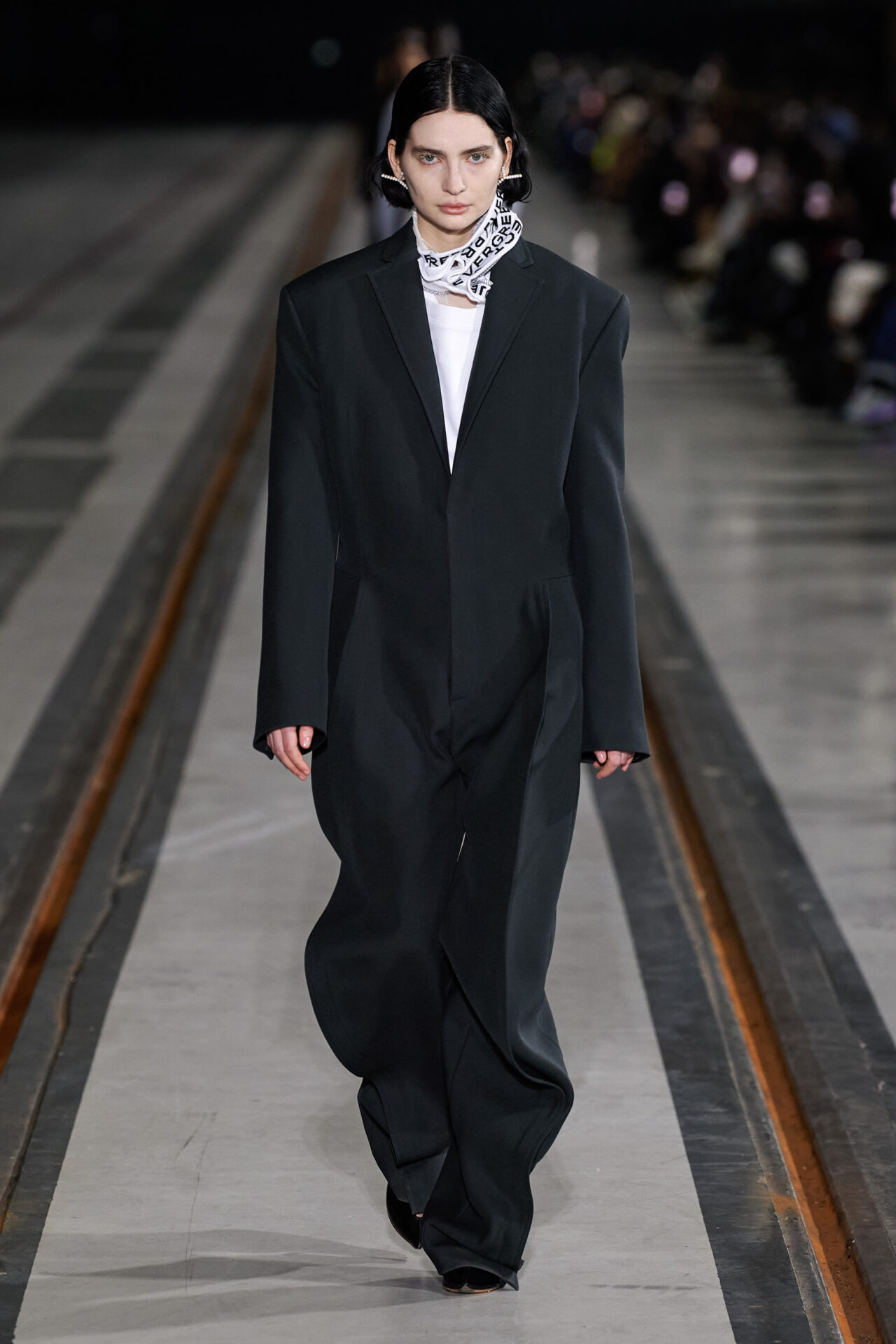 Y/Project FW22 oozed twisted, sexy delight – HERO