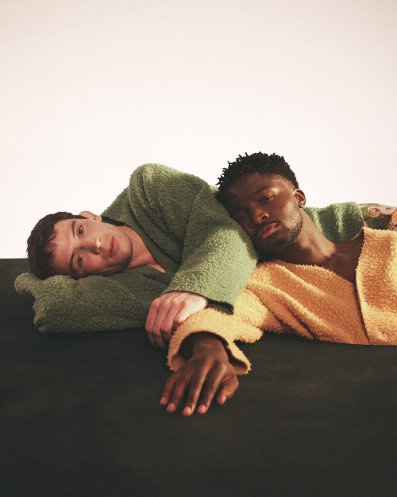 jw anderson ポスター　loewe LOEWE-HERO-1-800x1000.jpg