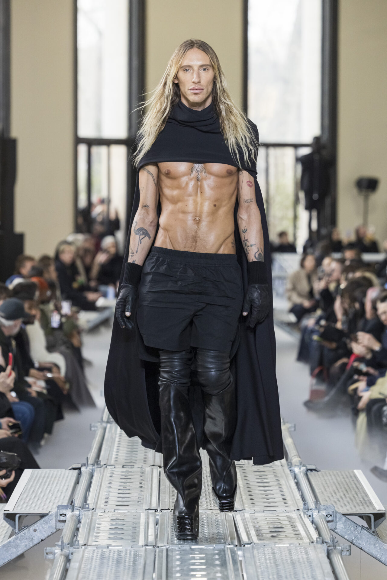 Rick Owens FW23 was a sexed-up tale of Victorian England – HERO