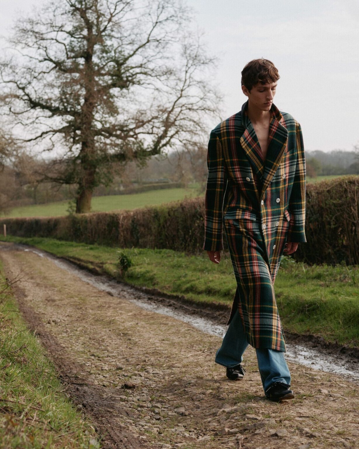 The Vivienne Westwood FW24 campaign escapes to the country – HERO
