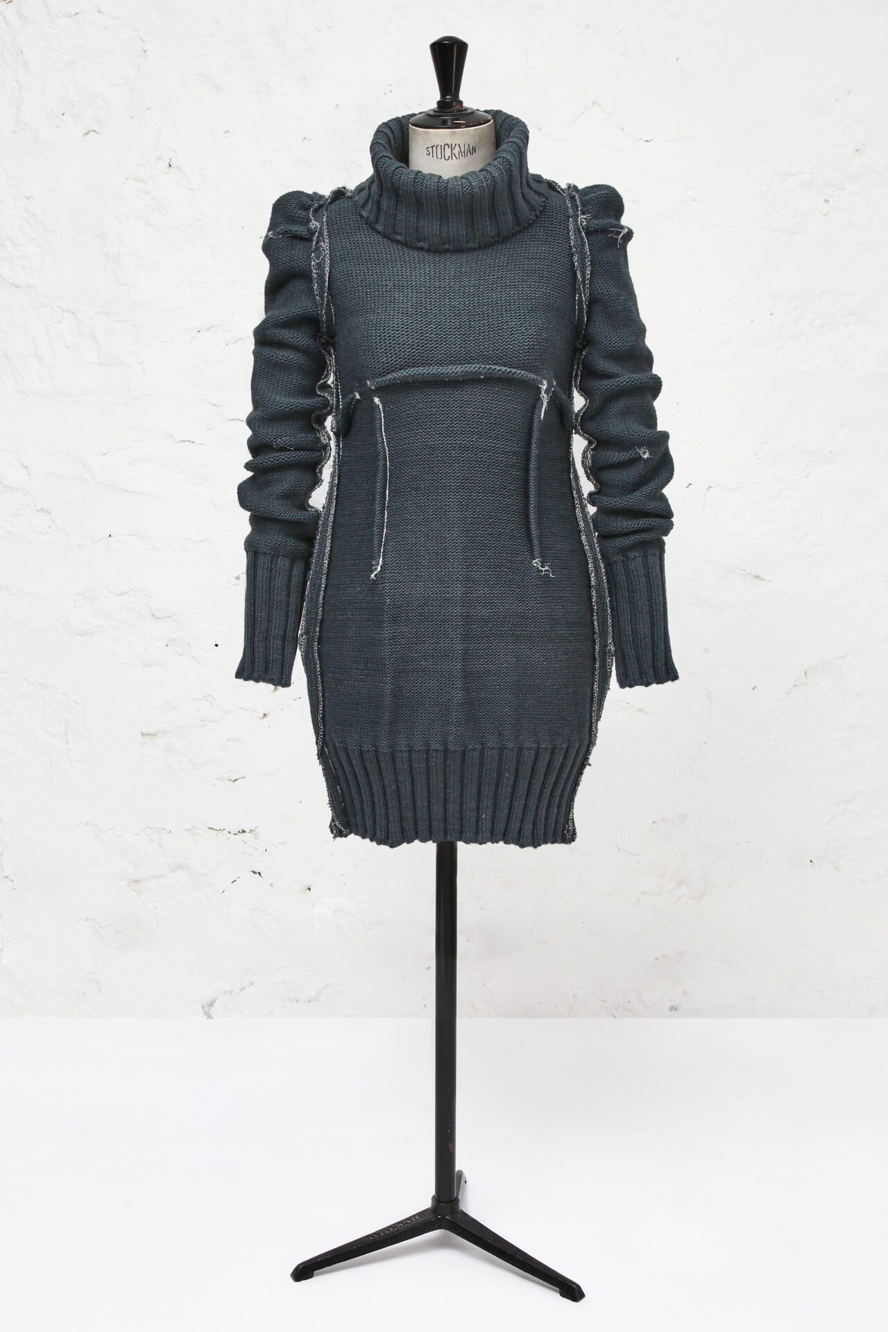 希少❗️新品【A magazine】マルジェラ Martin Margiela The Art of Reinvention: Martin Margiela's Recycled Garments