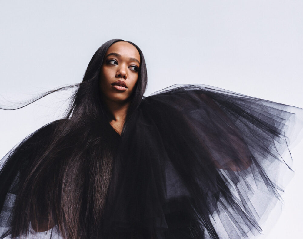 Naomi Ackie_Heroine-22_uncompressed_Page_6_Image_0001