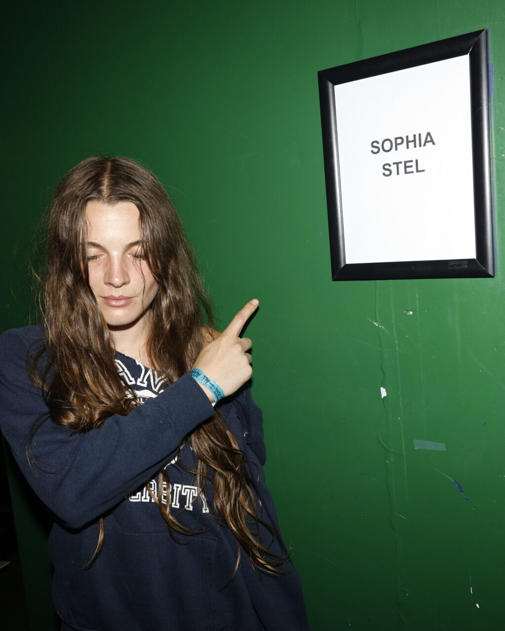Inside Sophia Stel's sell-out NYC gig, shot by Cobrasnake – HERO