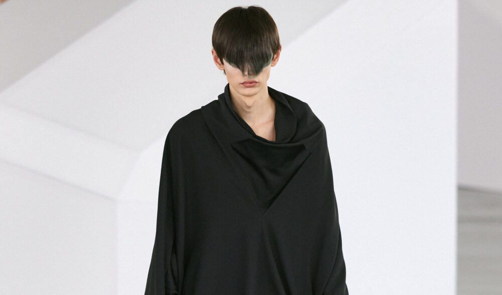 Haider Ackermann FW18 – HERO