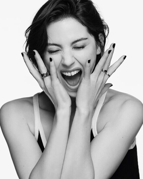 ICYMI: Gracie Abrams for Chanel, Loewe ice cream, and Louis