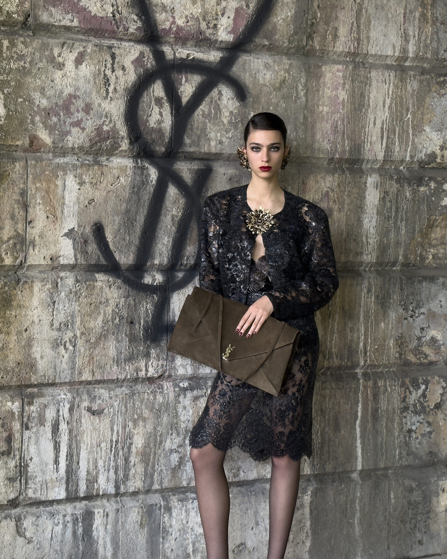 Juergen Teller Stephane Marais セット Juergen Teller documents Saint Laurent on the streets of Paris – HERO